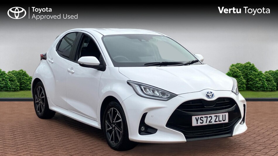 Toyota Yaris 1.5 Hybrid Design 5dr CVT Hybrid Hatchback